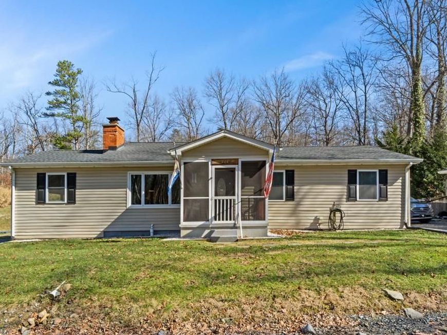 171 Sour Mash Road, Harpers Ferry, WV 25425 Main Photo