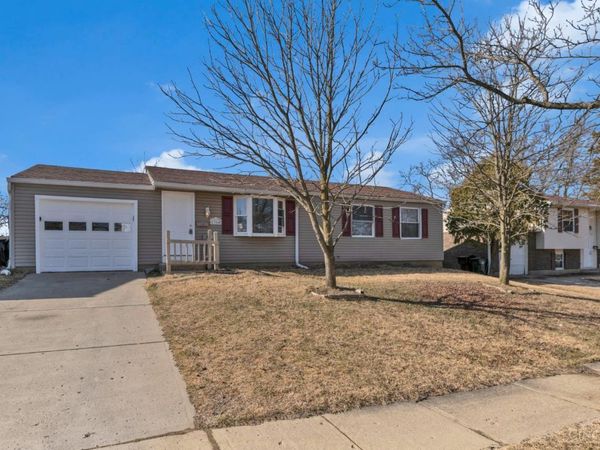 1364 Karahill Drive, Forest Park, OH 45240