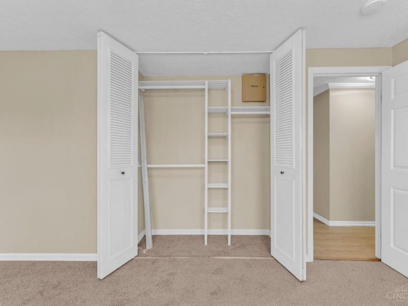 1364 Karahill Drive, Forest Park, OH 45240 Photo 23