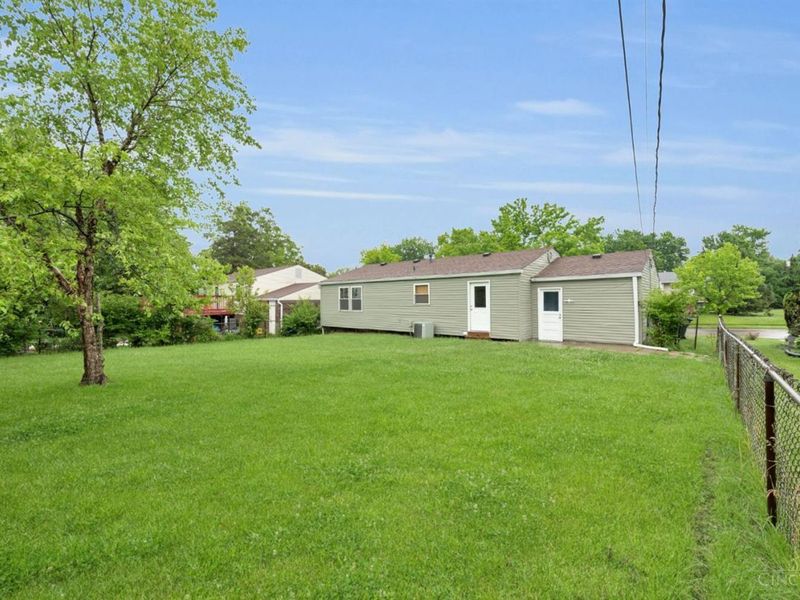1364 Karahill Drive, Forest Park, OH 45240 Photo 37
