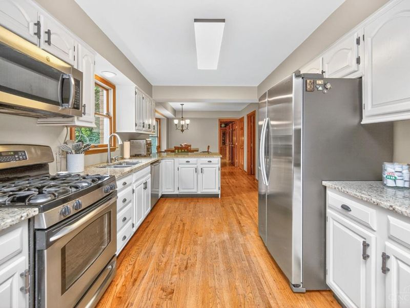 1706 Cottontail Drive, Miami Twp, OH 45150 Photo 12