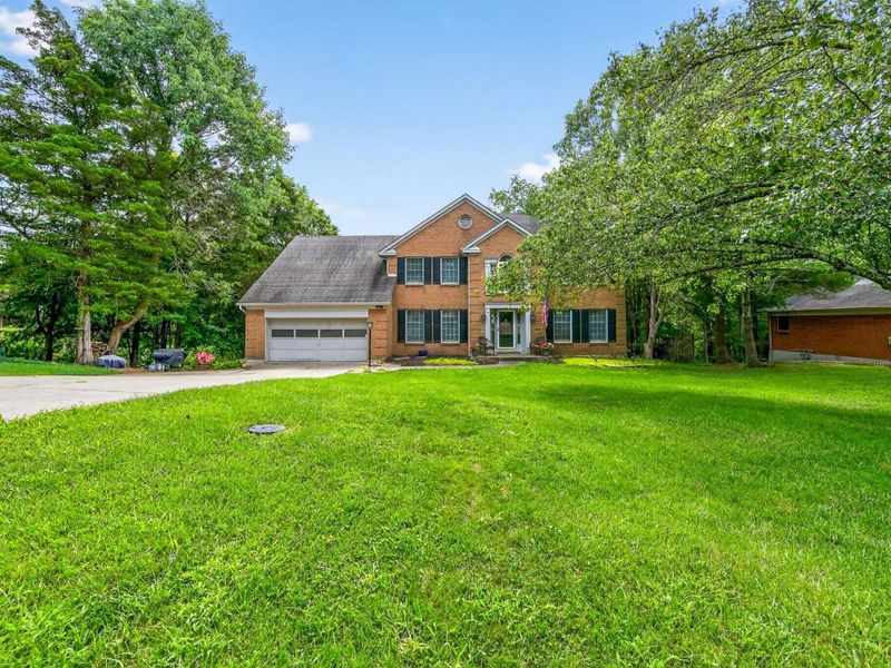 1706 Cottontail Drive, Miami Twp, OH 45150 Photo 2