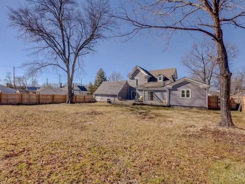 143 West Fancy Street, Marion Twp, OH 45107 Photo 3