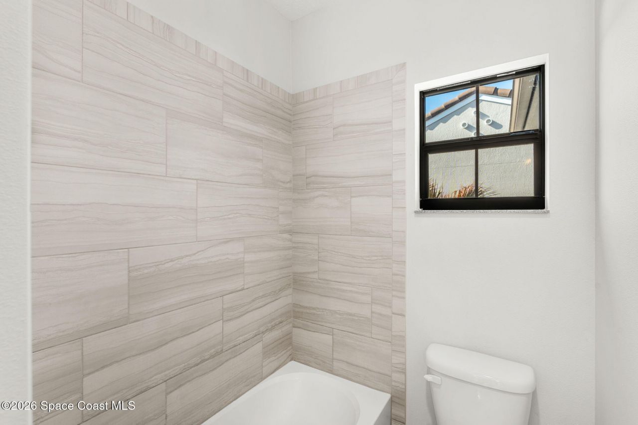 7123 Vista Hermosa Drive , Melbourne, FL 32940 Photo