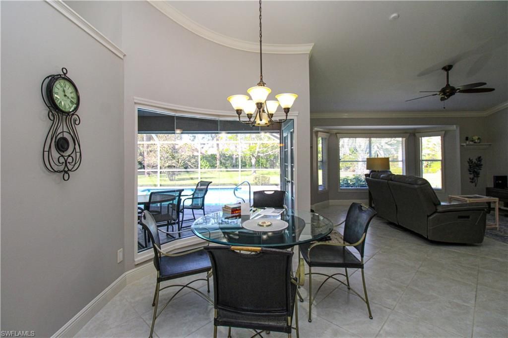 333 Wentworth Ct, Naples, FL 34104 Photo