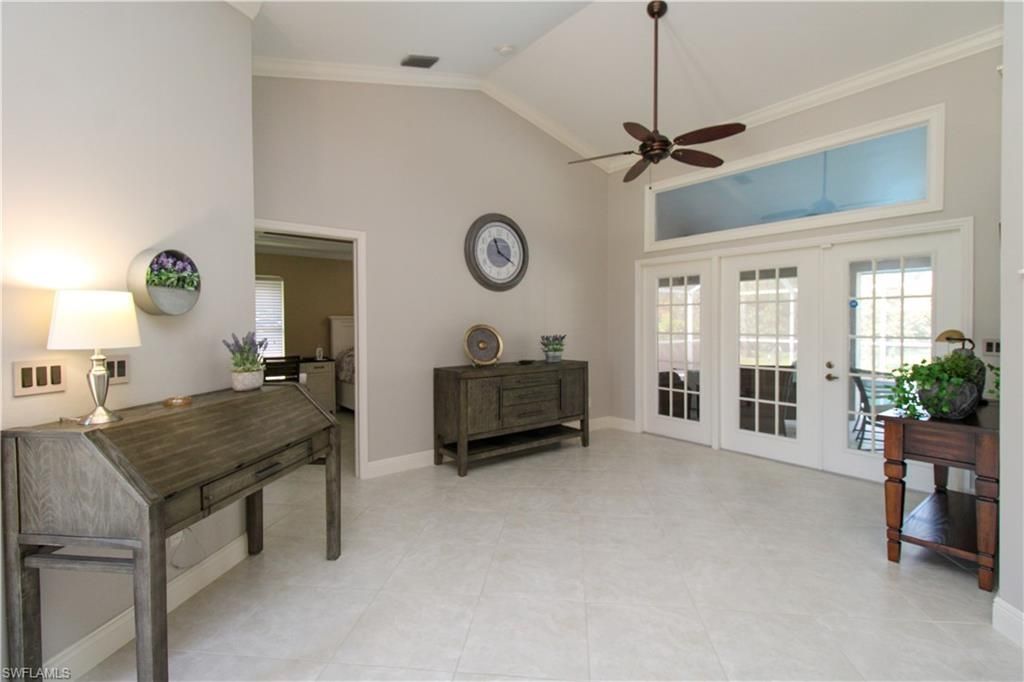 333 Wentworth Ct, Naples, FL 34104 Photo
