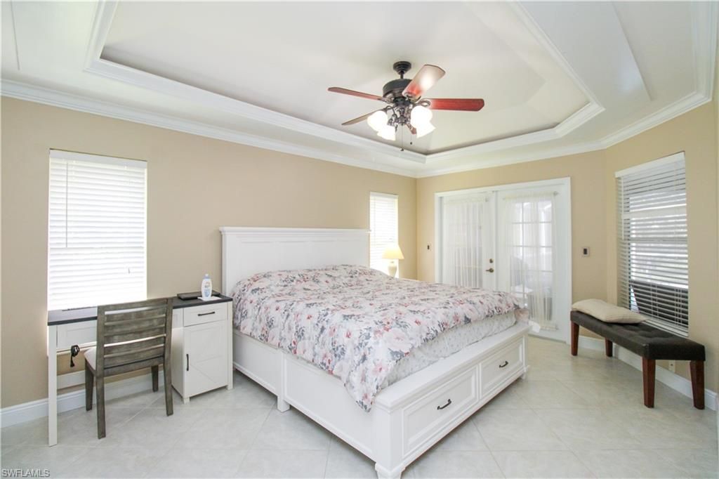 333 Wentworth Ct, Naples, FL 34104 Photo