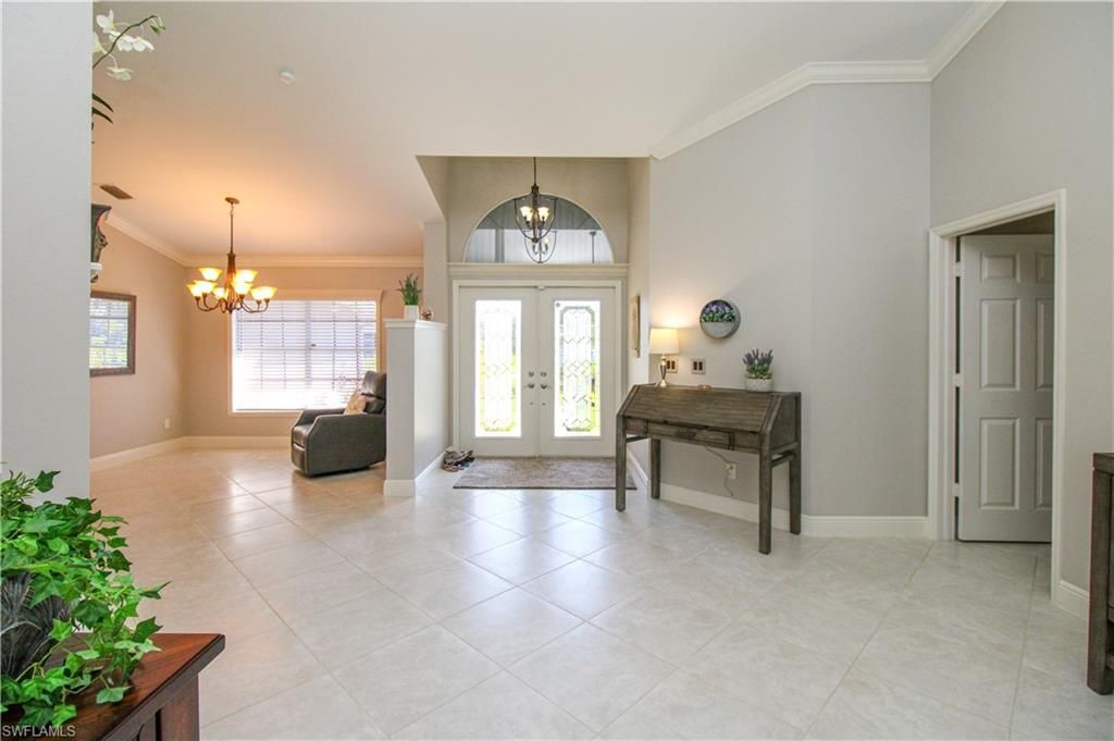 333 Wentworth Ct, Naples, FL 34104 Photo