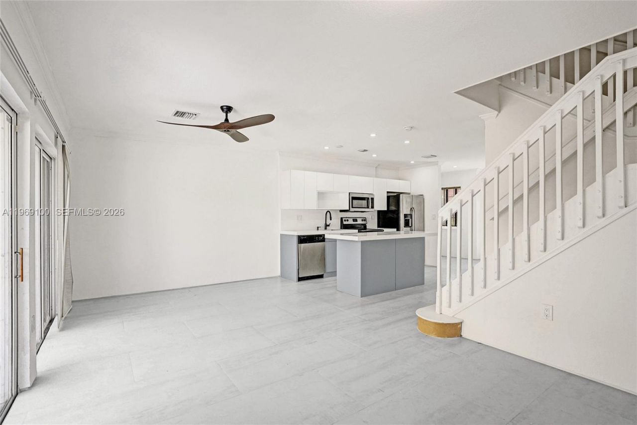 7783 SW 94th Ln, Unit 7783, Miami, FL 33156 Photo