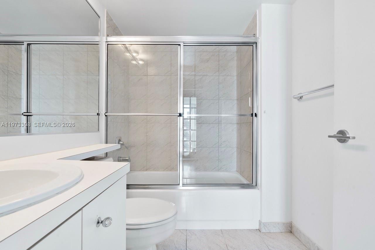 3411 Indian Creek Dr, Unit LPH1401, Miami Beach, FL 33140 Photo