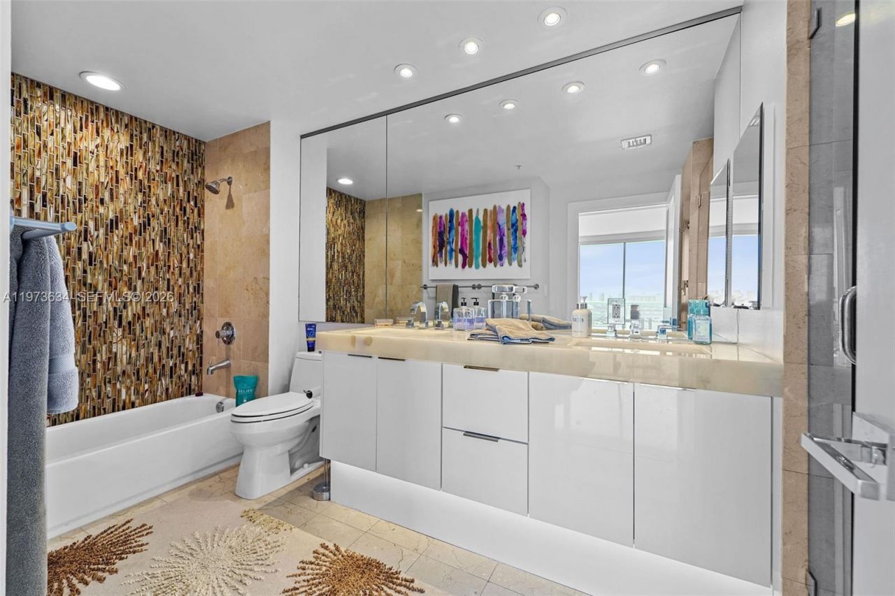 650 West Ave, Unit PH09, Miami Beach, FL 33139 Photo