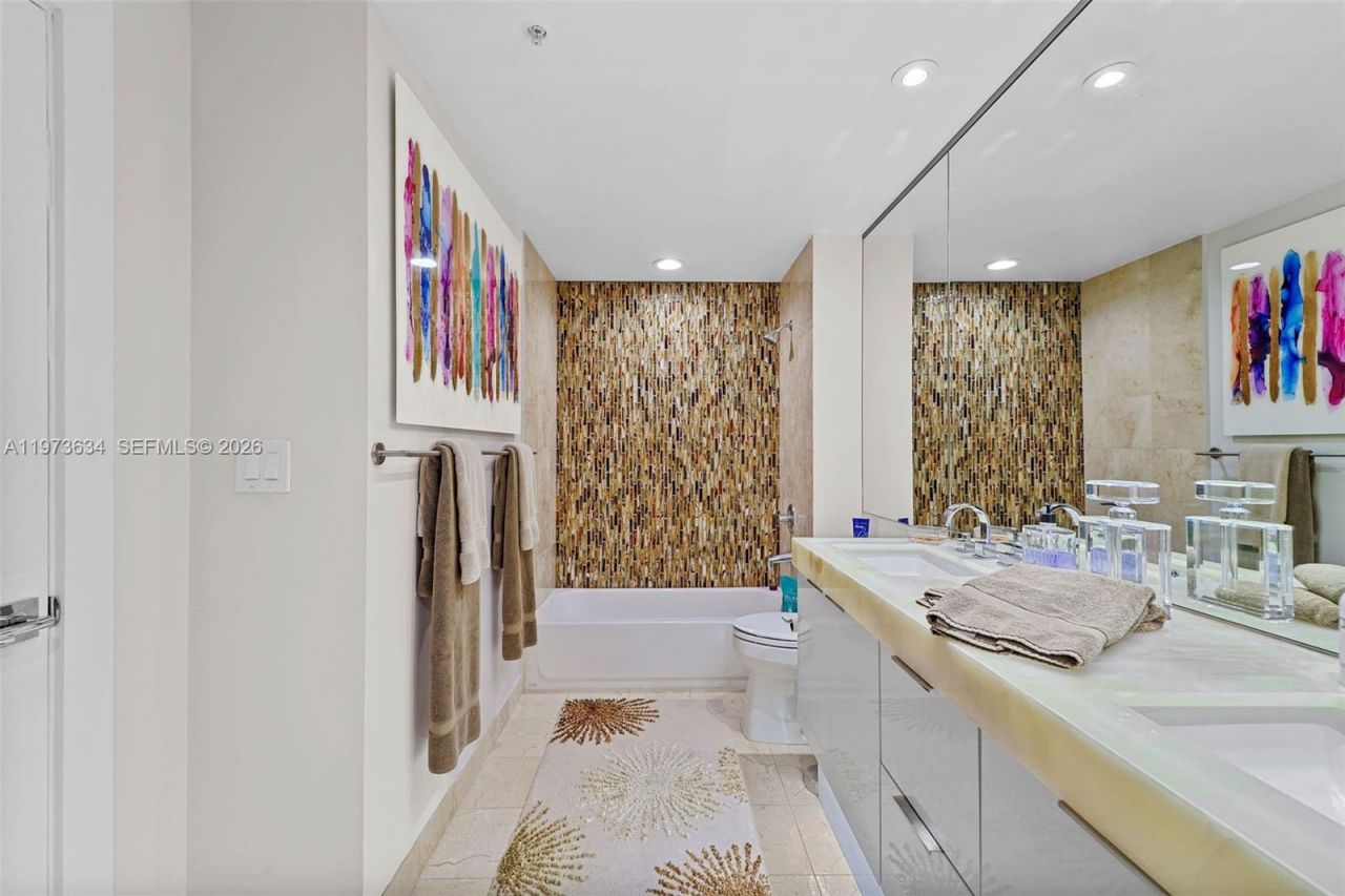 650 West Ave, Unit PH09, Miami Beach, FL 33139 Photo