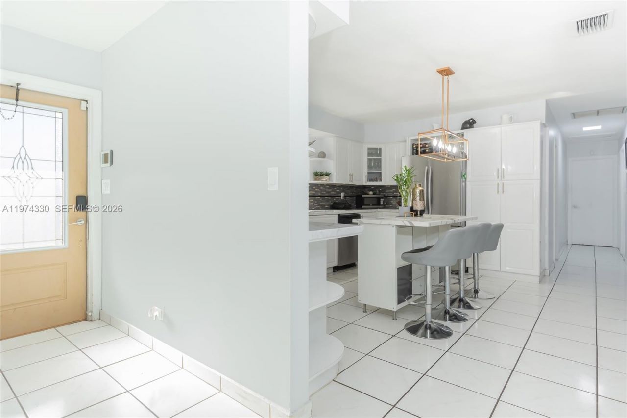5640 Hayes St, Unit 5640, Hollywood, FL 33021 Photo