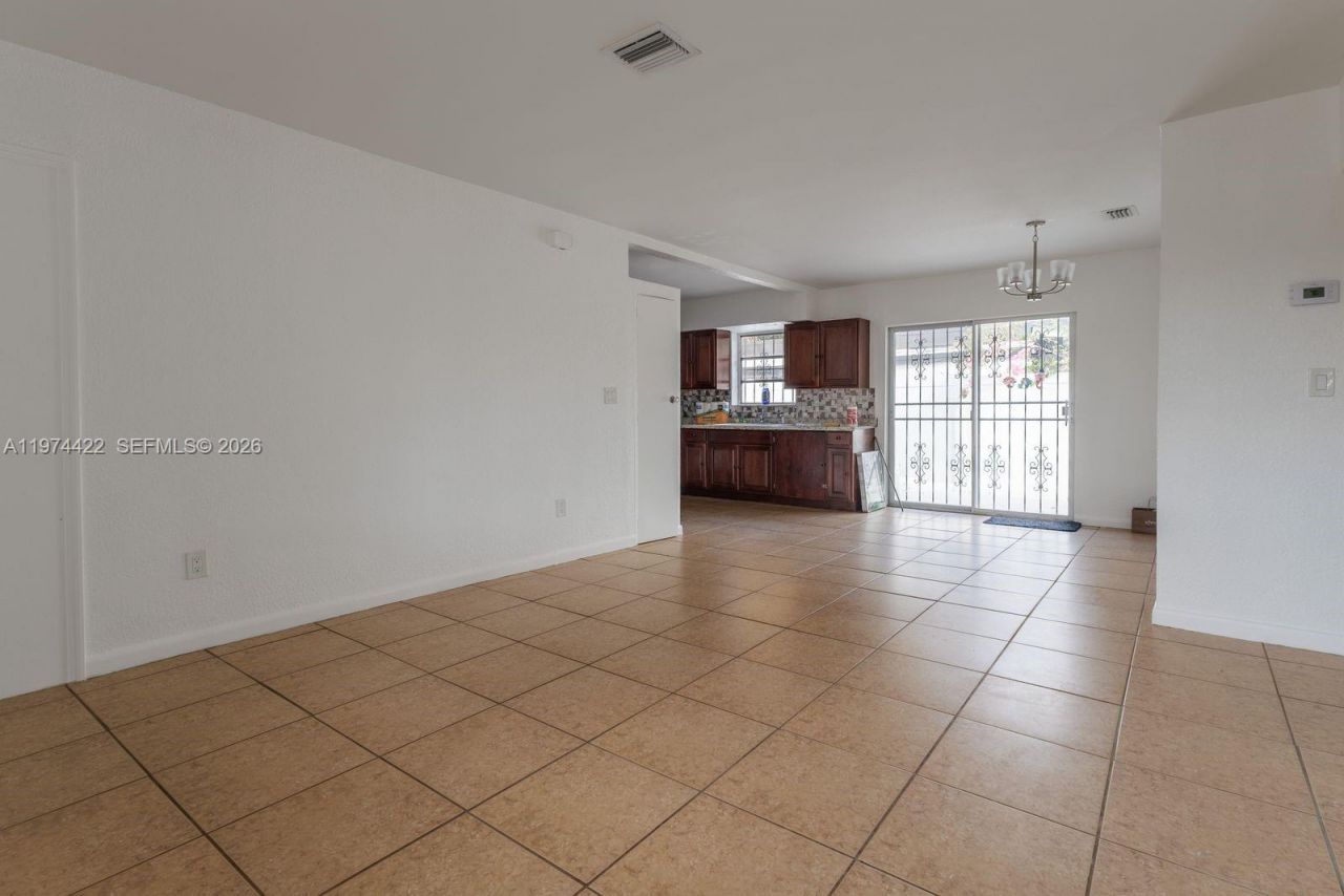 1301 NE 153rd St , North Miami Beach, FL 33162 Photo
