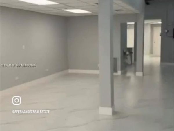 Palm Ave, Hialeah, FL 33010