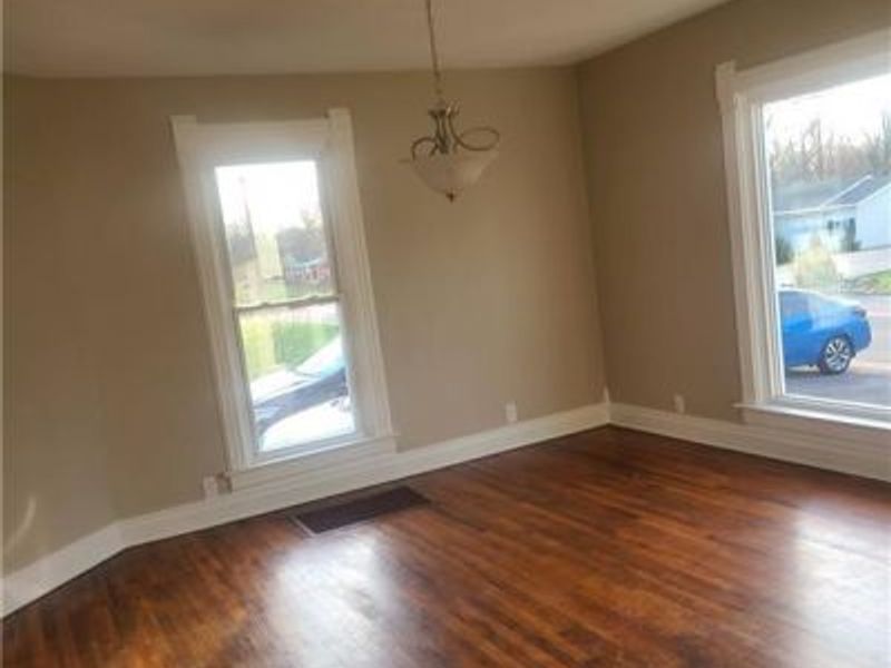 143 W Fancy Street, Blanchester, OH 45107 Photo 5