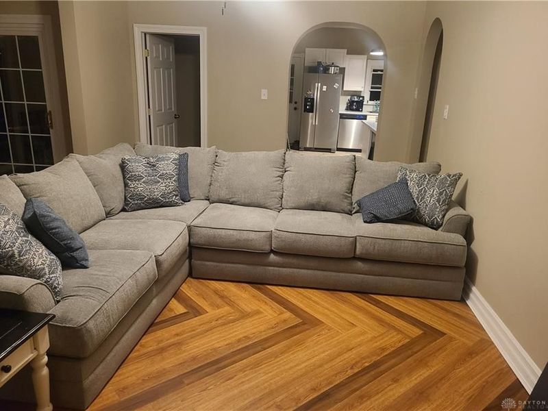 143 W Fancy Street, Blanchester, OH 45107 Photo 6