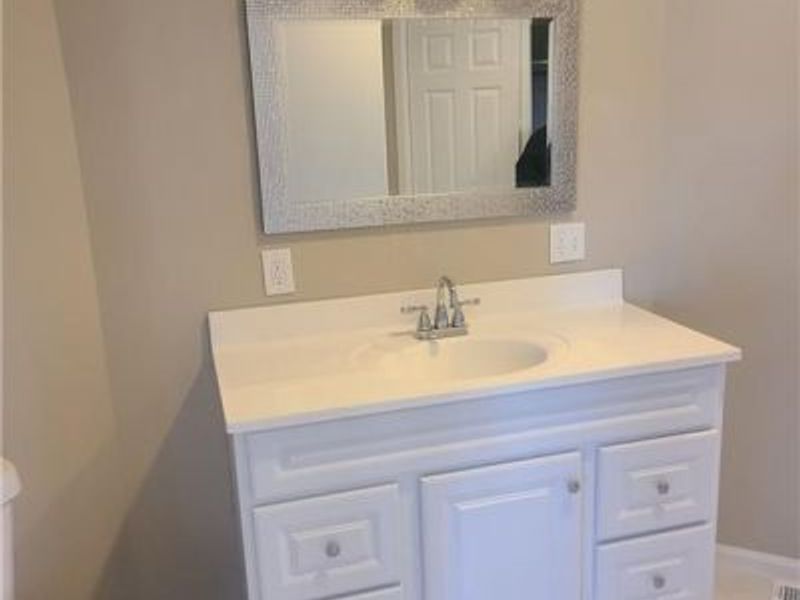 143 W Fancy Street, Blanchester, OH 45107 Photo 8