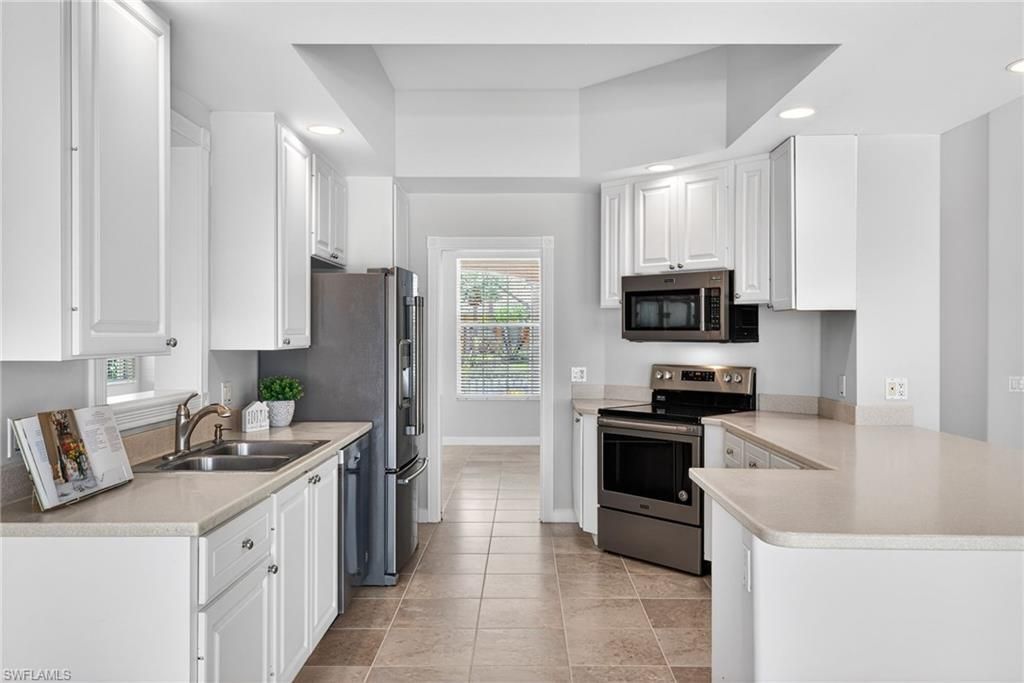 28330 Moray Dr, Bonita Springs, FL 34135 Photo