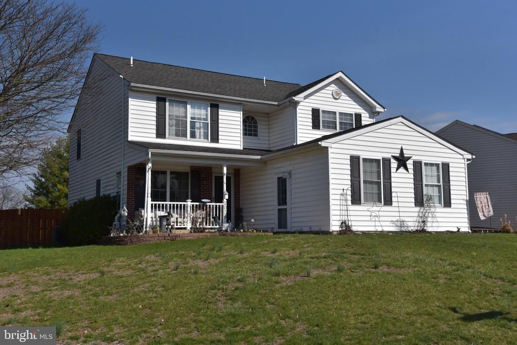 2026 VALLEY VIEW DRIVE, QUAKERTOWN, PA 18951