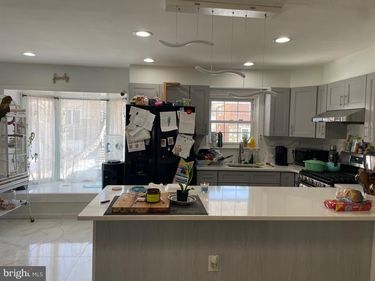 2888 WALNUT HILL STREET, PHILADELPHIA, PA 19152