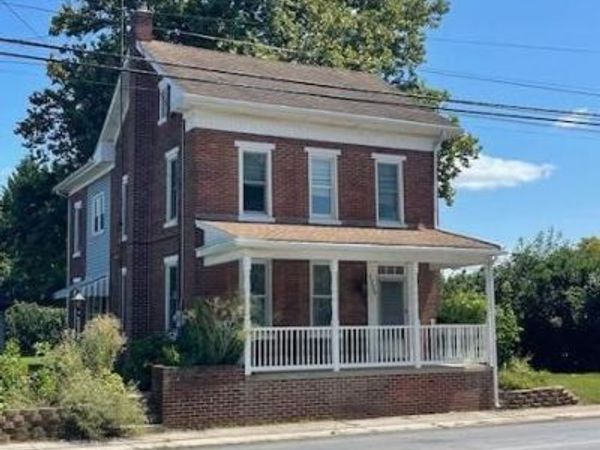 1329 BROADWAY , HANOVER, PA 17331