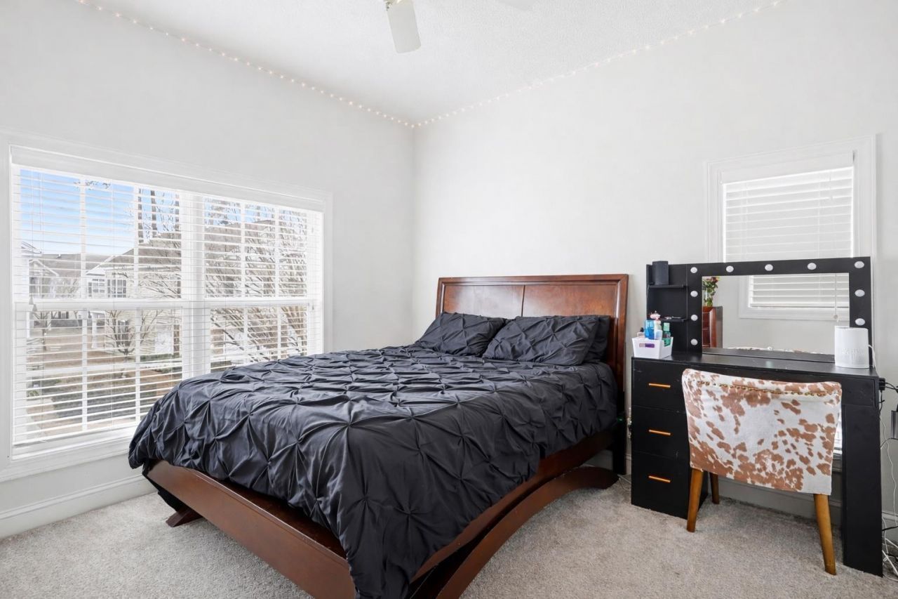 1381 Cottage Dr.  Photo 19