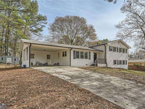 4809 Hemlock Drive SW, Austell, GA 30106