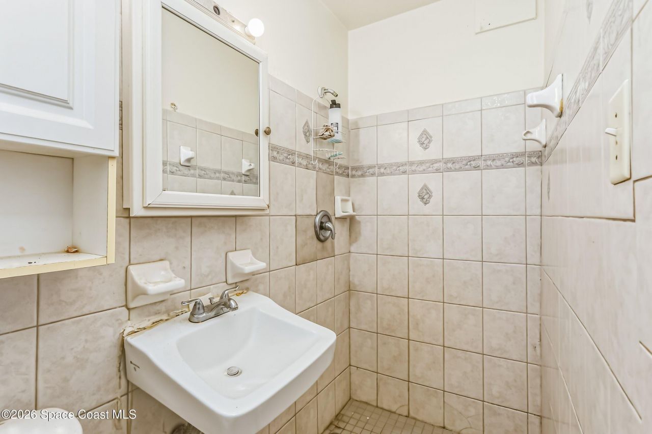 1035 Grove Avenue, Cocoa, FL 32922 Photo