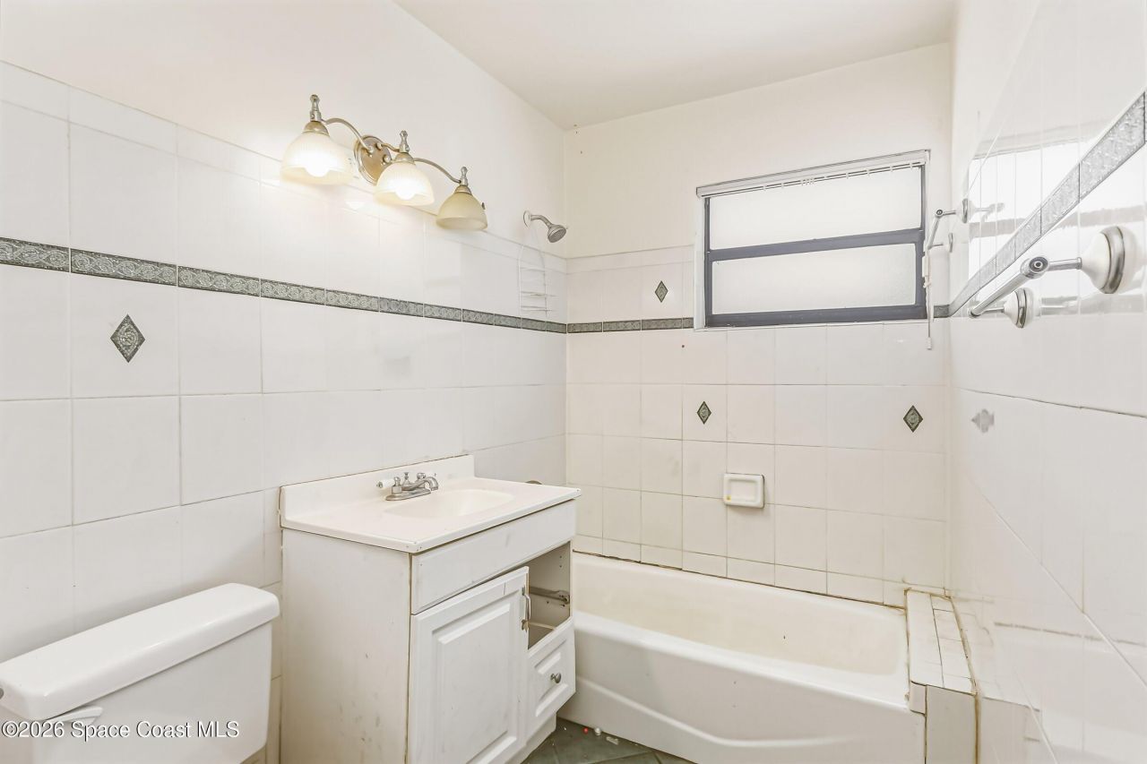 1035 Grove Avenue, Cocoa, FL 32922 Photo