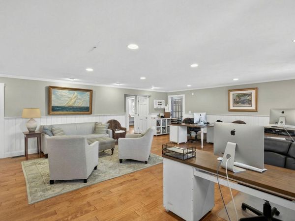 1455 Main Street , Chatham, MA 02633