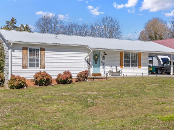 906 Boaz Street, Athens, TN 37303