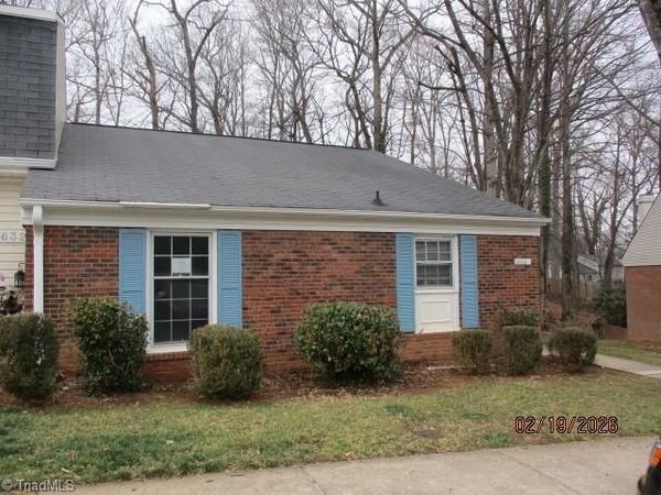 2636 Saint Johns Place , Winston-Salem, NC 27106