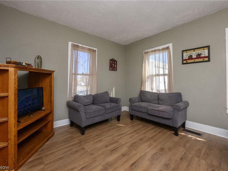 204 S Main Street , Tuscarawas, OH 44682 Photo 13