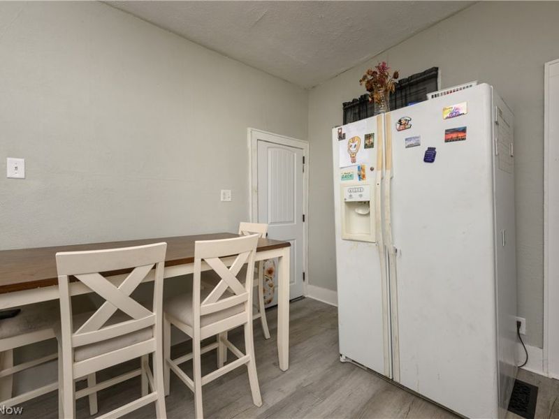 204 S Main Street , Tuscarawas, OH 44682 Photo 18