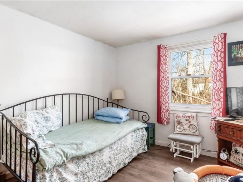 97 E King Street , Zanesville, OH 43701 Photo 18