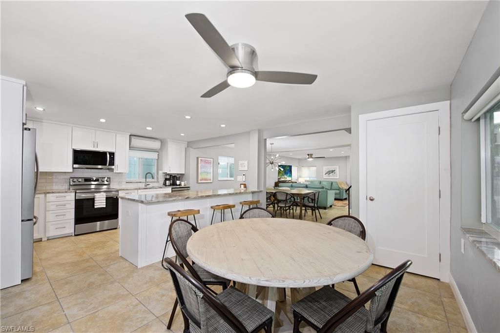 5440 Palmetto St, Fort Myers Beach, FL 33931 Photo