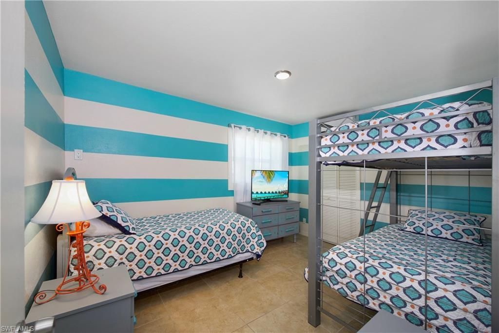 5440 Palmetto St, Fort Myers Beach, FL 33931 Photo