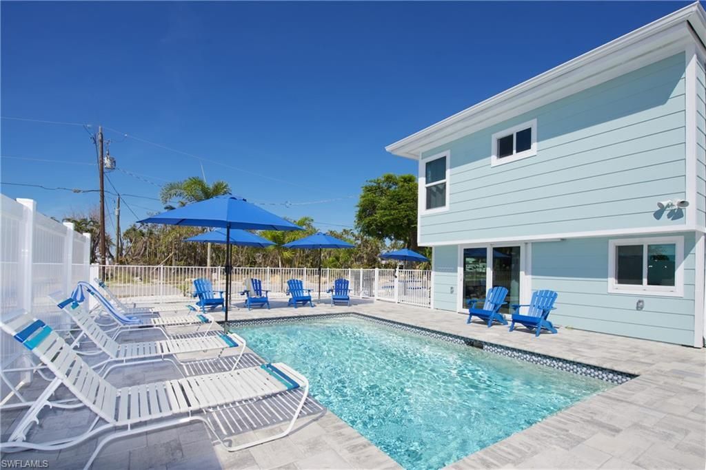 5440 Palmetto St, Fort Myers Beach, FL 33931 Photo