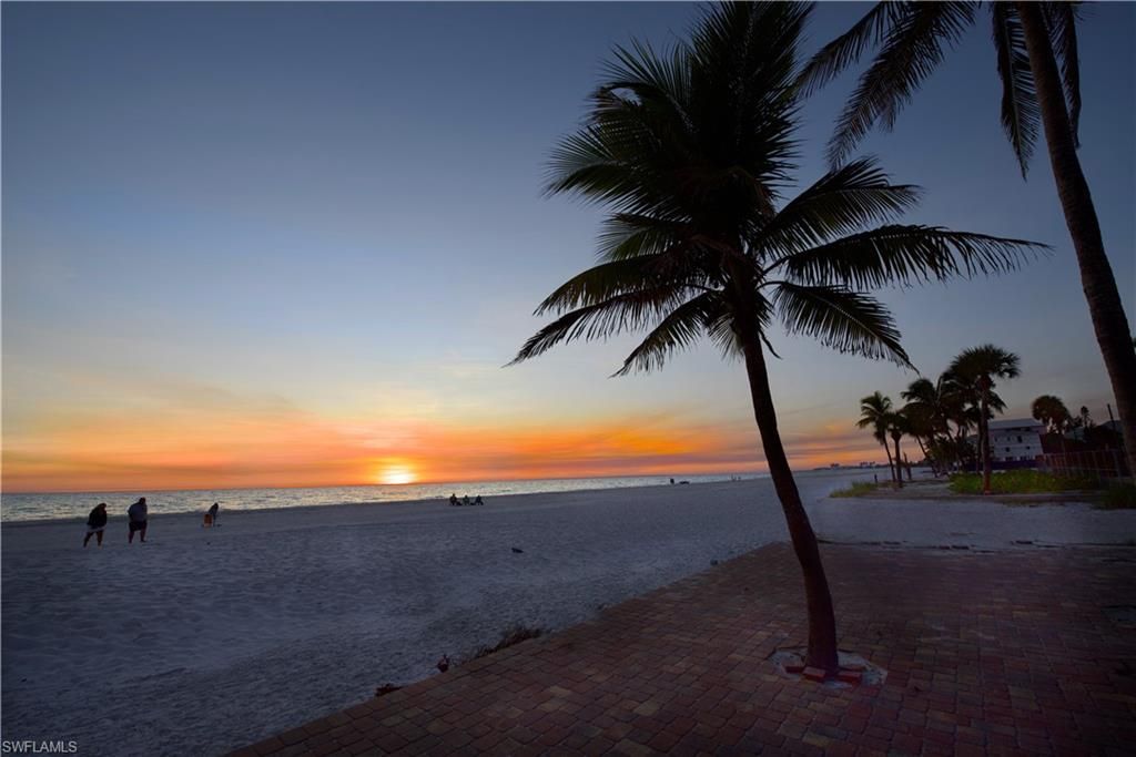5440 Palmetto St, Fort Myers Beach, FL 33931 Photo