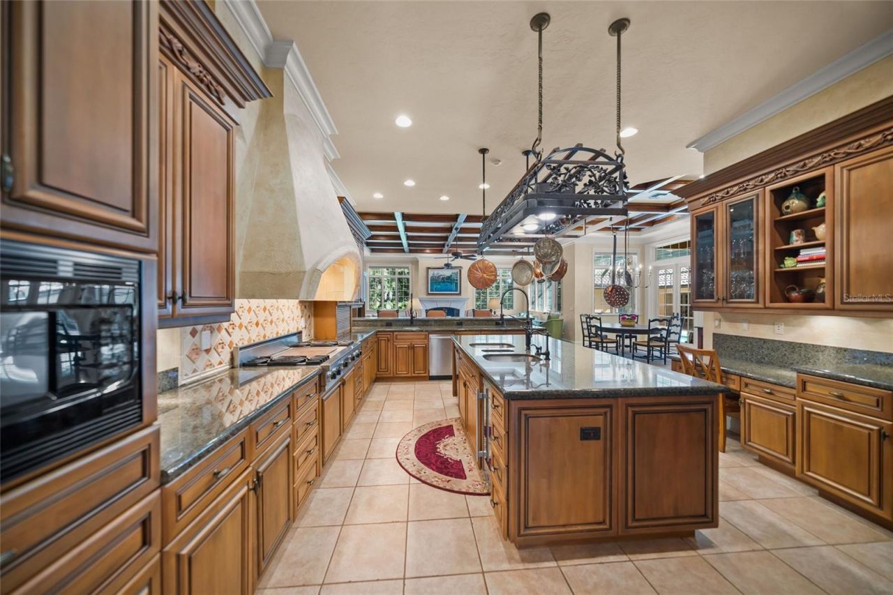 2829 Wilfred Reid Circle, Sarasota, FL 34240 Photo