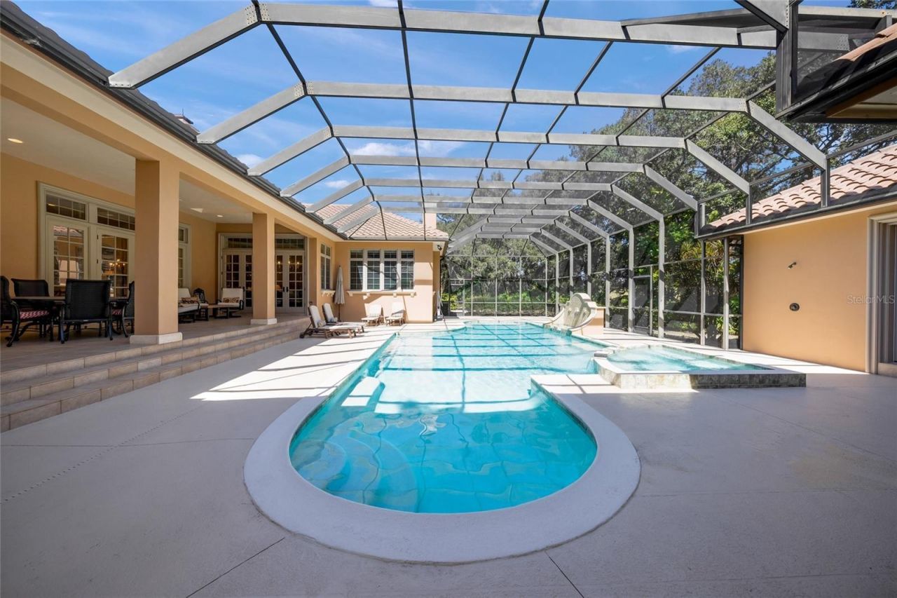 2829 Wilfred Reid Circle, Sarasota, FL 34240 Photo