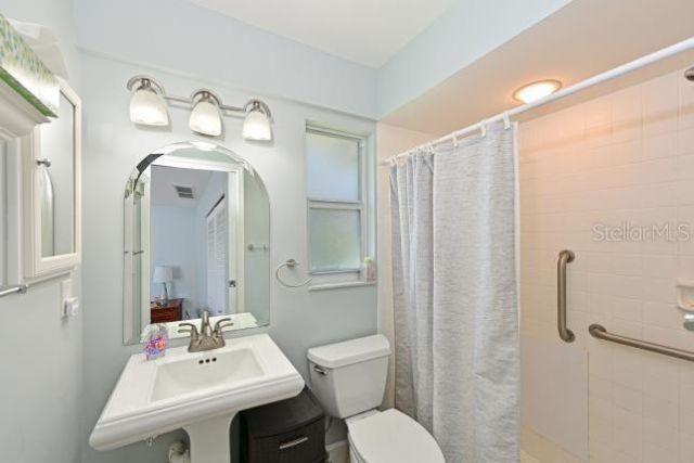 219 57th Street Court W, Bradenton, FL 34209 Photo