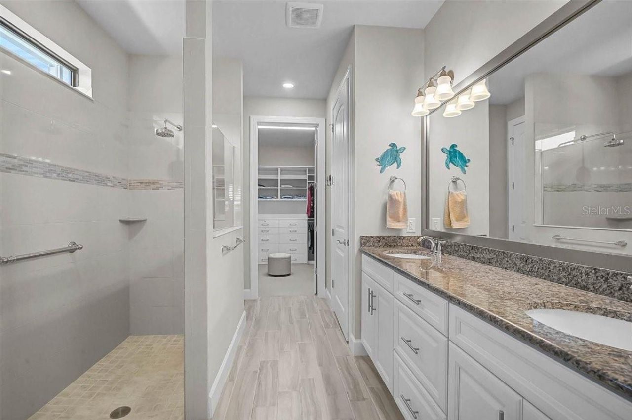 7347 Chester Trail, Bradenton, FL 34202 Photo