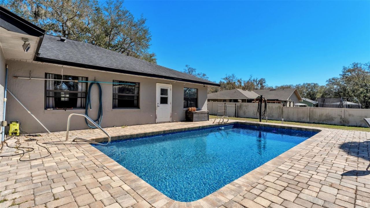 6231 Forestwood Drive W, Lakeland, FL 33811 Photo