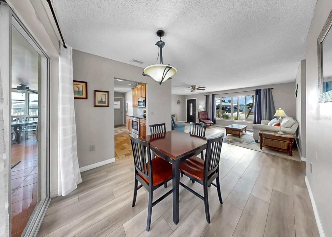 4005 Palm Court , Bradenton, FL 34208 Photo