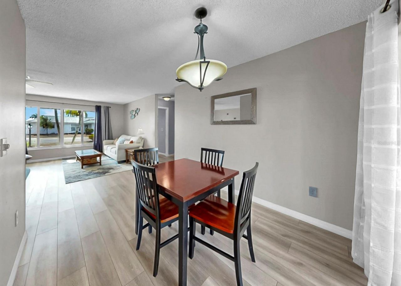 4005 Palm Court , Bradenton, FL 34208 Photo