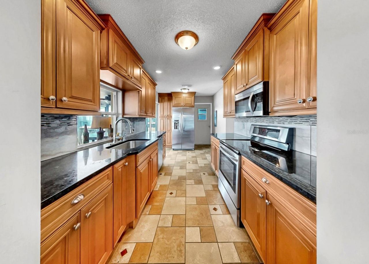 4005 Palm Court , Bradenton, FL 34208 Photo