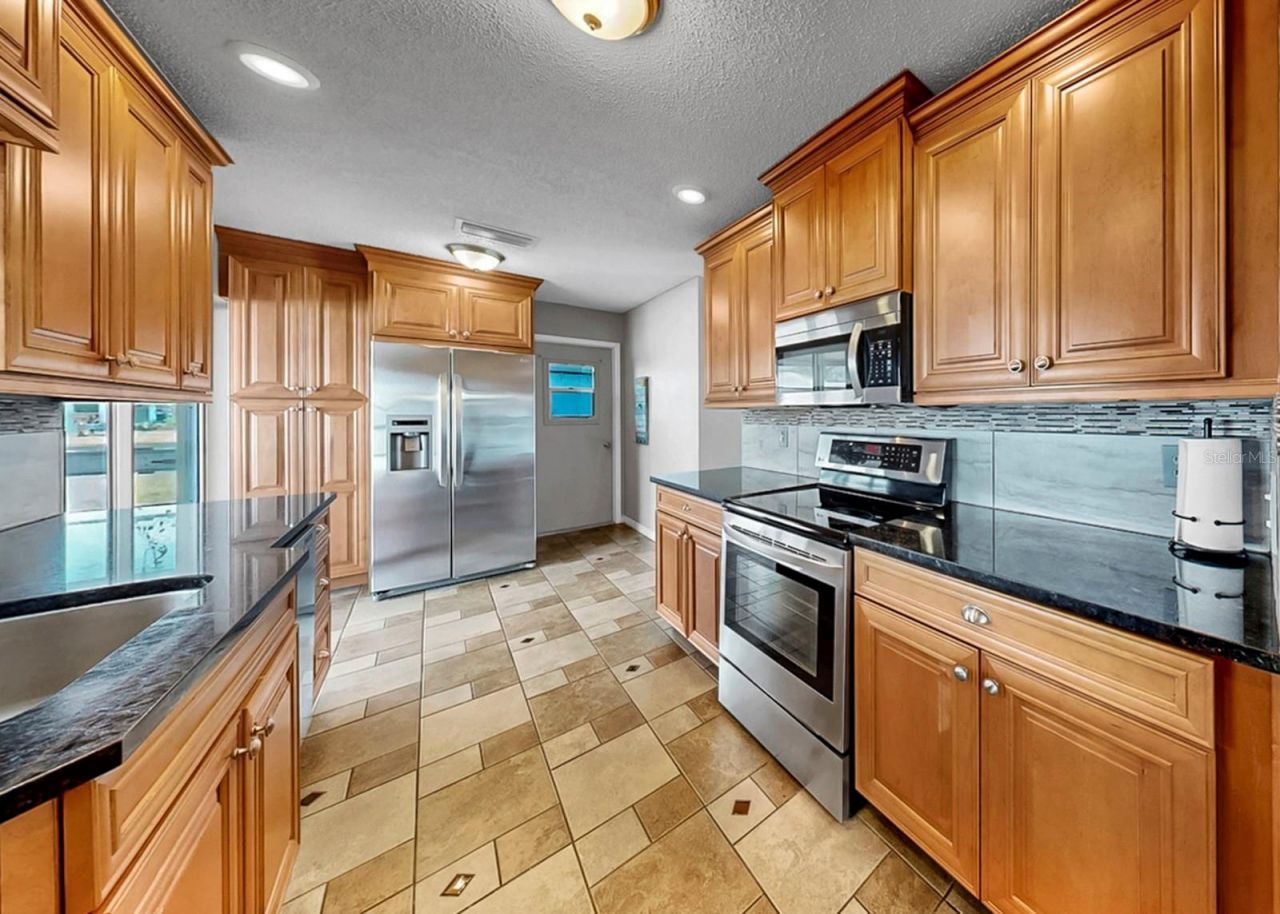 4005 Palm Court , Bradenton, FL 34208 Photo