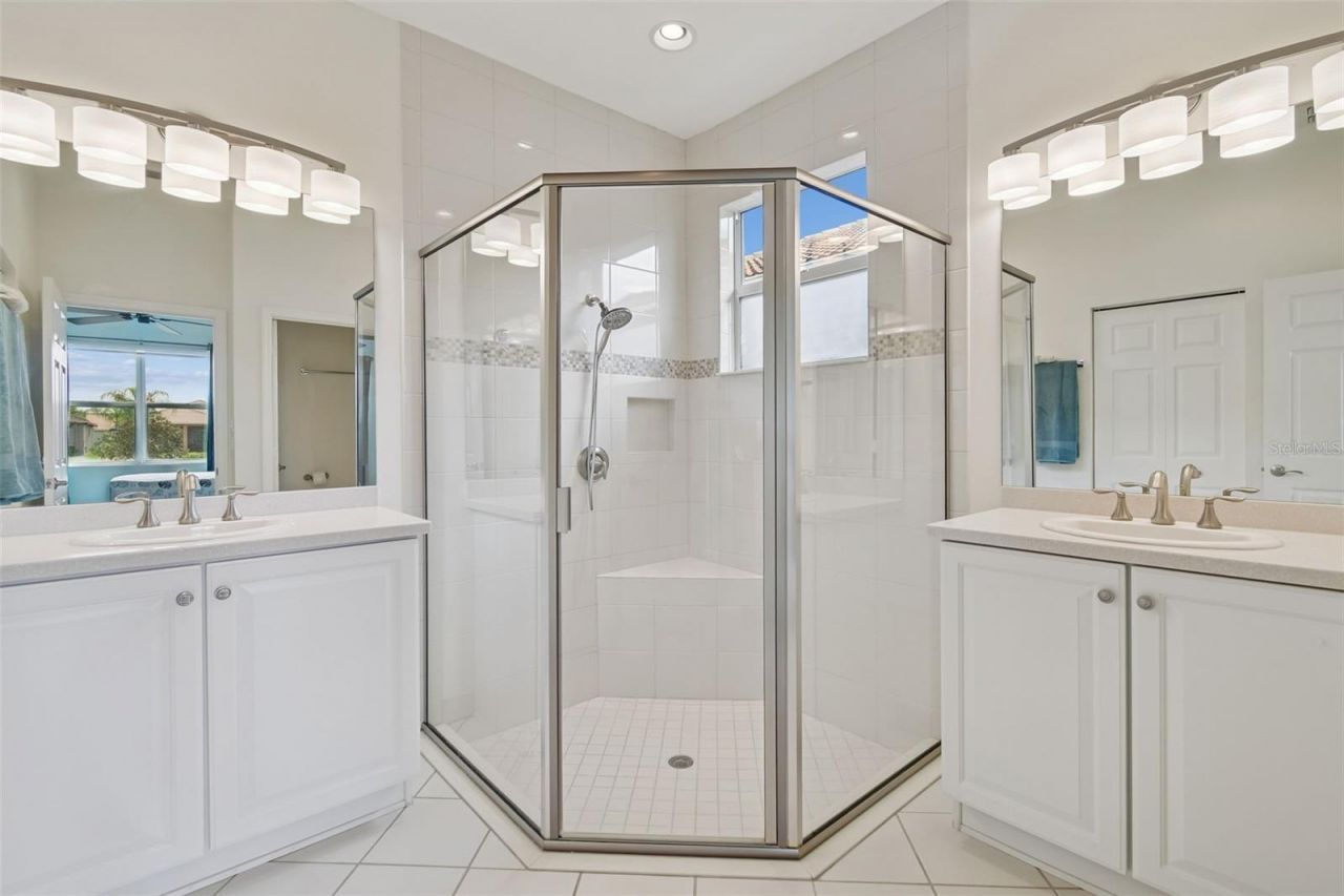 4834 Marble Springs Circle , Wimauma, FL 33598 Photo